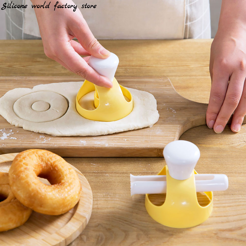 Silicone world Desserts Bread  - Donut Mold Silicone 评论和价格